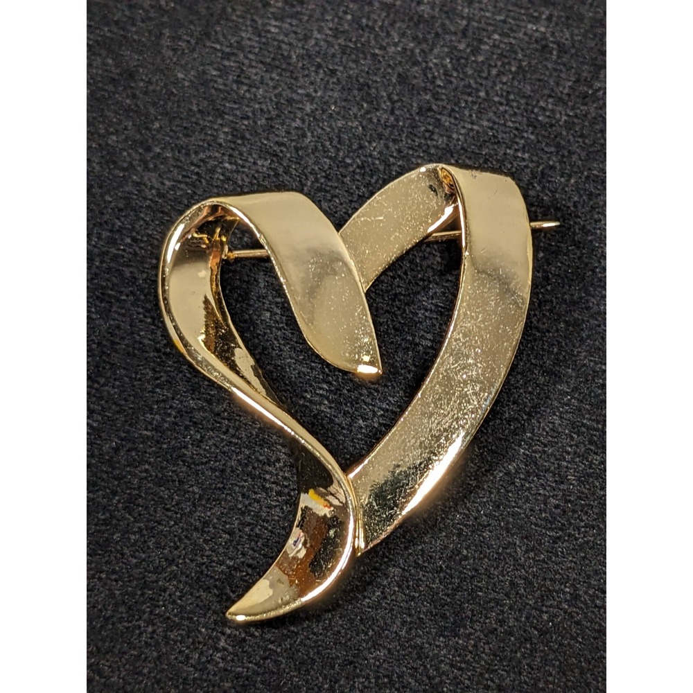 Vintage BJI Gold Tone Ribbon Open Heart Brooch Signed Designer Pin